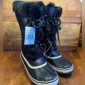 JBU Black Snow Boots with Fur Lining